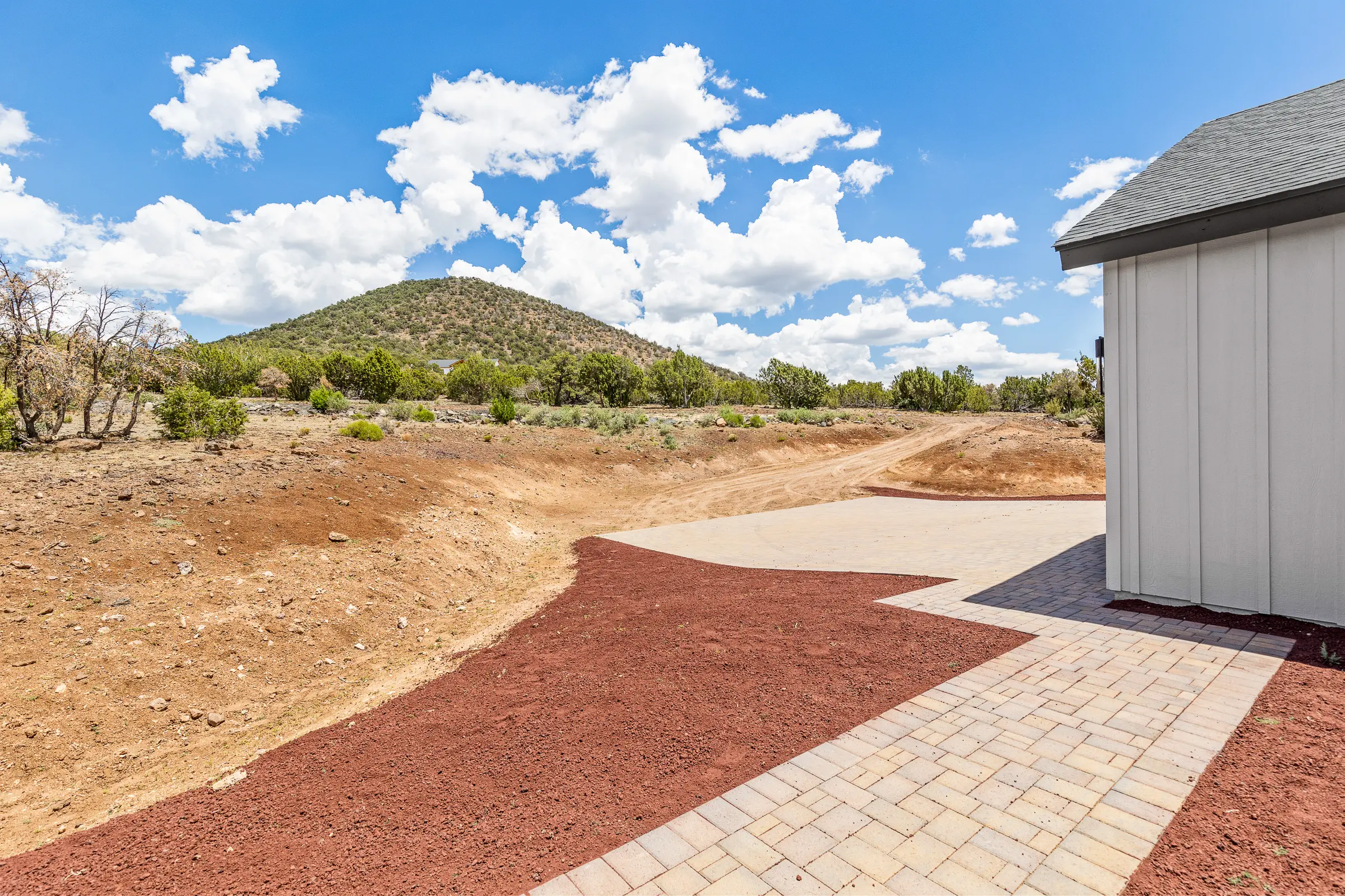 1945 Bellavista Loop-40